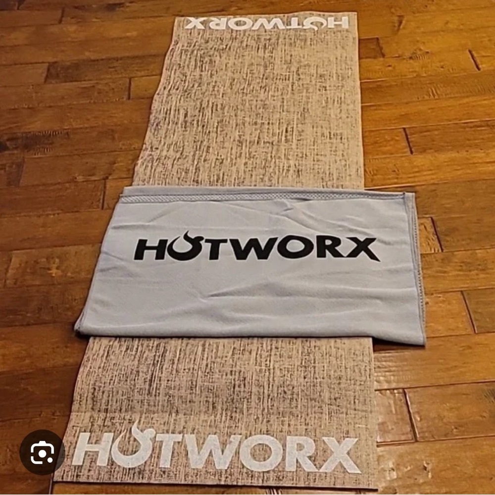 HOTWORX  Exercise Mat and Towel